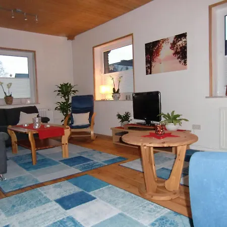 Traumhafte-ferienwohnung-kaethi 아파트 *